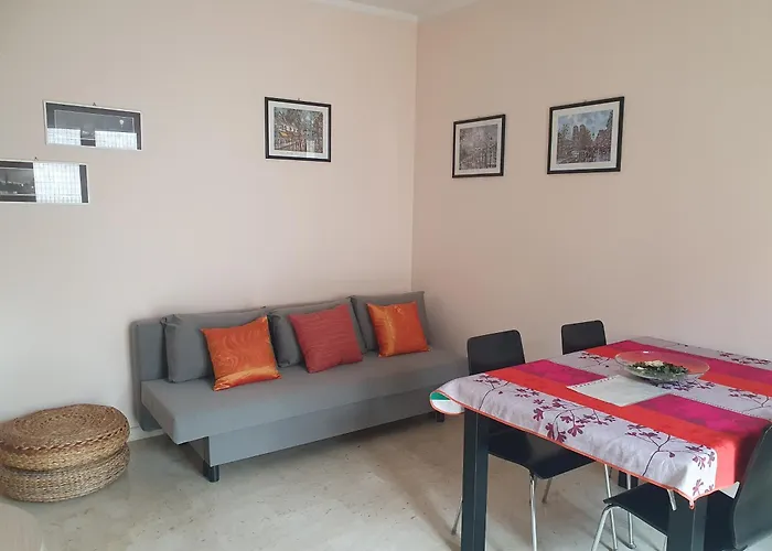Апартаменты Laura's Rhome *
